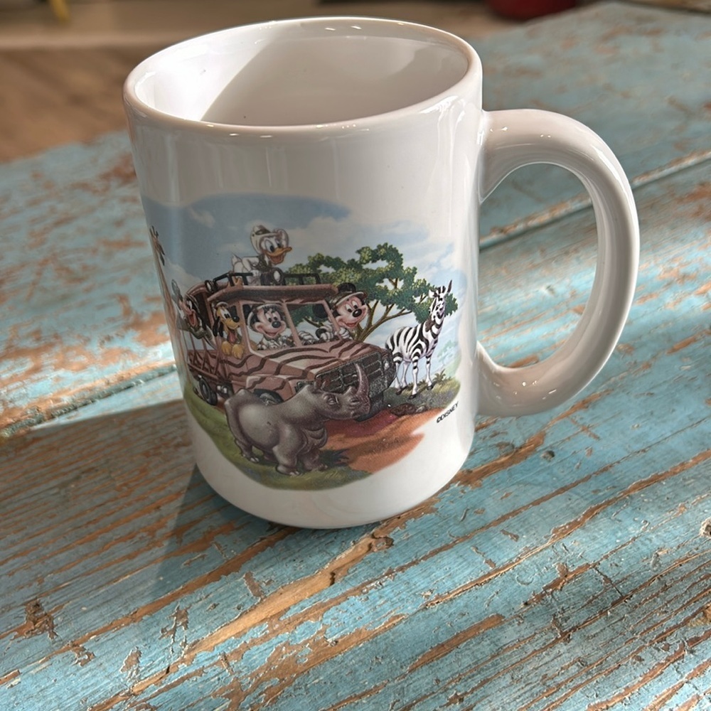 Disney Animal Kingdom Kilimanjaro Safaris Character Coffee Mug
